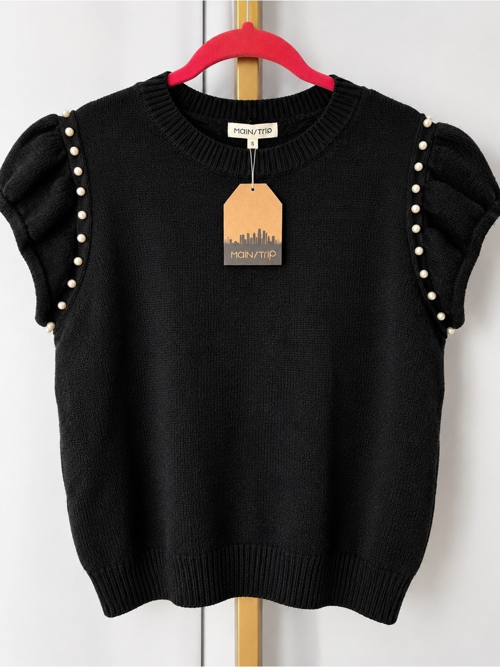 Main Strip Black Sweater with Pearl-Trim Puff Sleeves